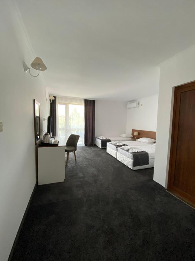 Villa Aqua Family Hotel Burgas Zewnętrze zdjęcie