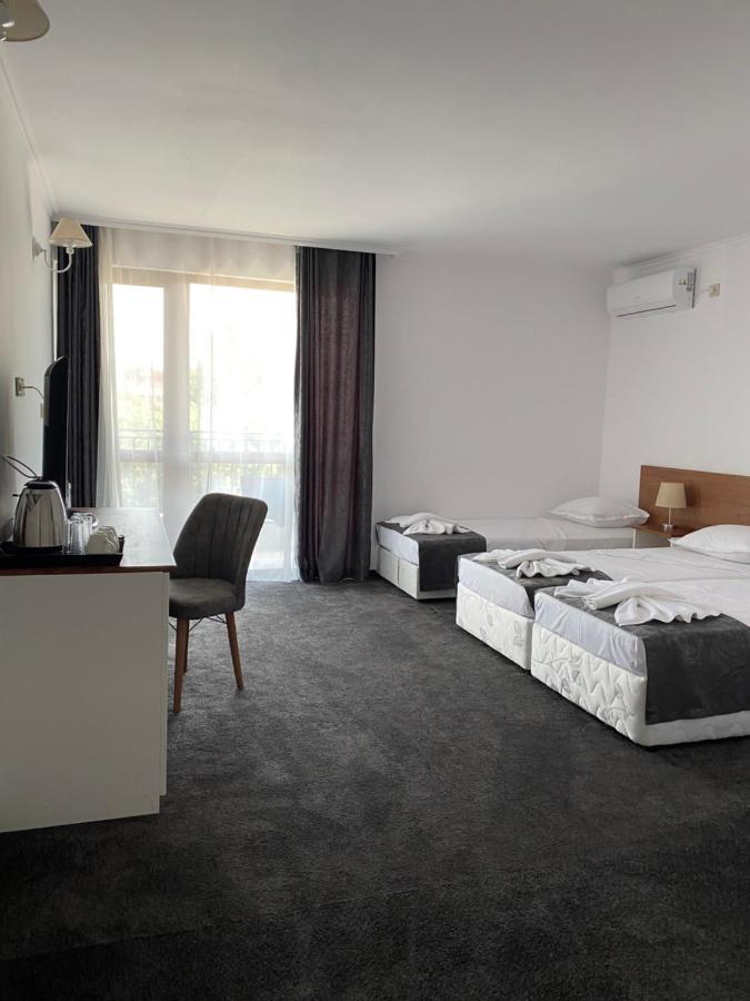 Villa Aqua Family Hotel Burgas Zewnętrze zdjęcie